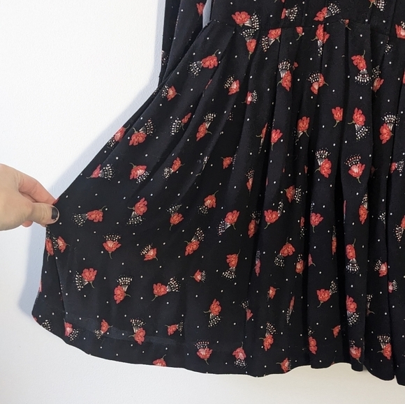 Free People Tegan Mini Dress Black Poppy Floral Keyhole Choker Bell Long Sleeve - Picture 11 of 13